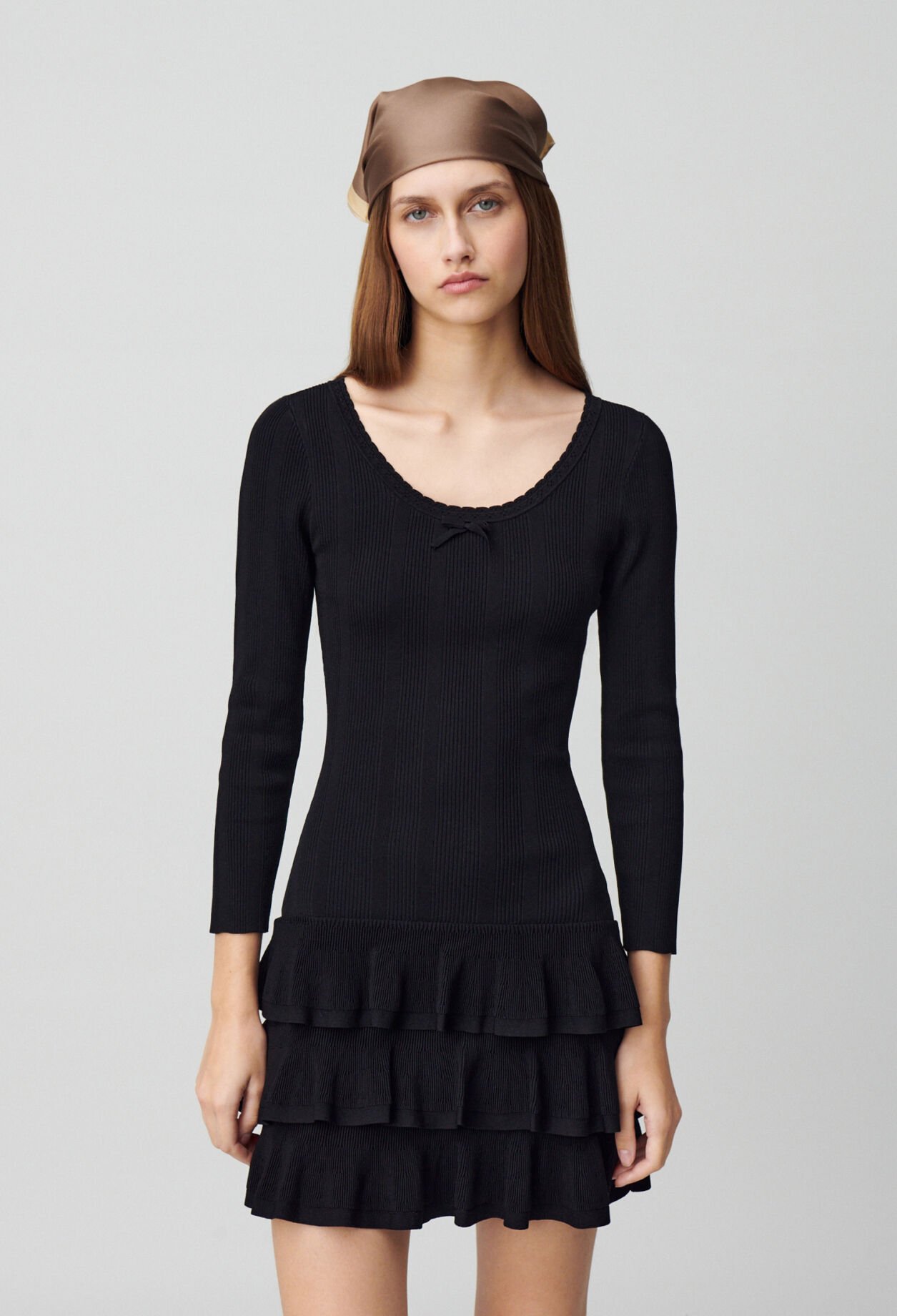 Vestido corto de punto fino