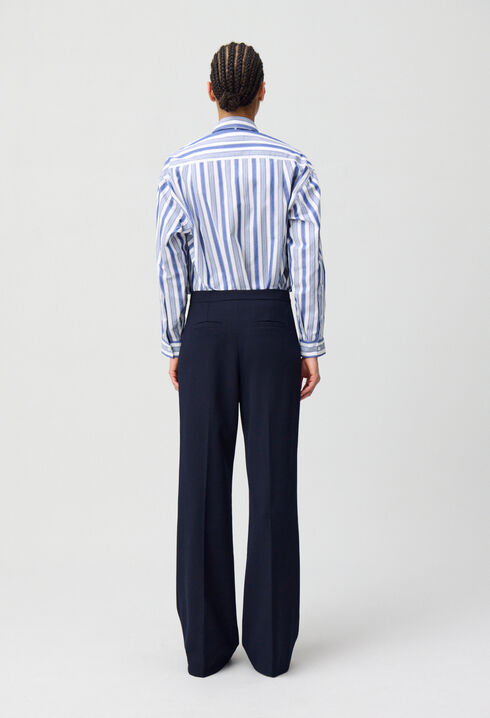 Pantalón recto con botones