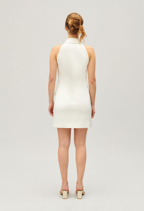 Vestido corto satinado color crudo