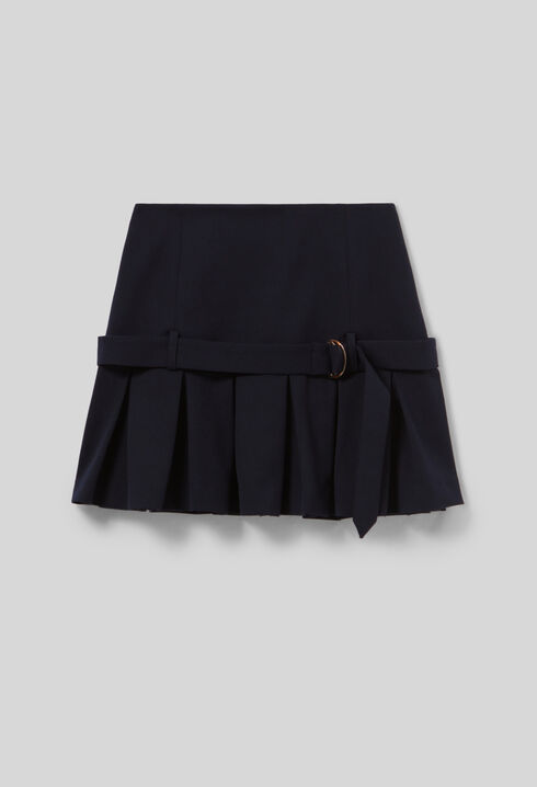 Falda corta de traje