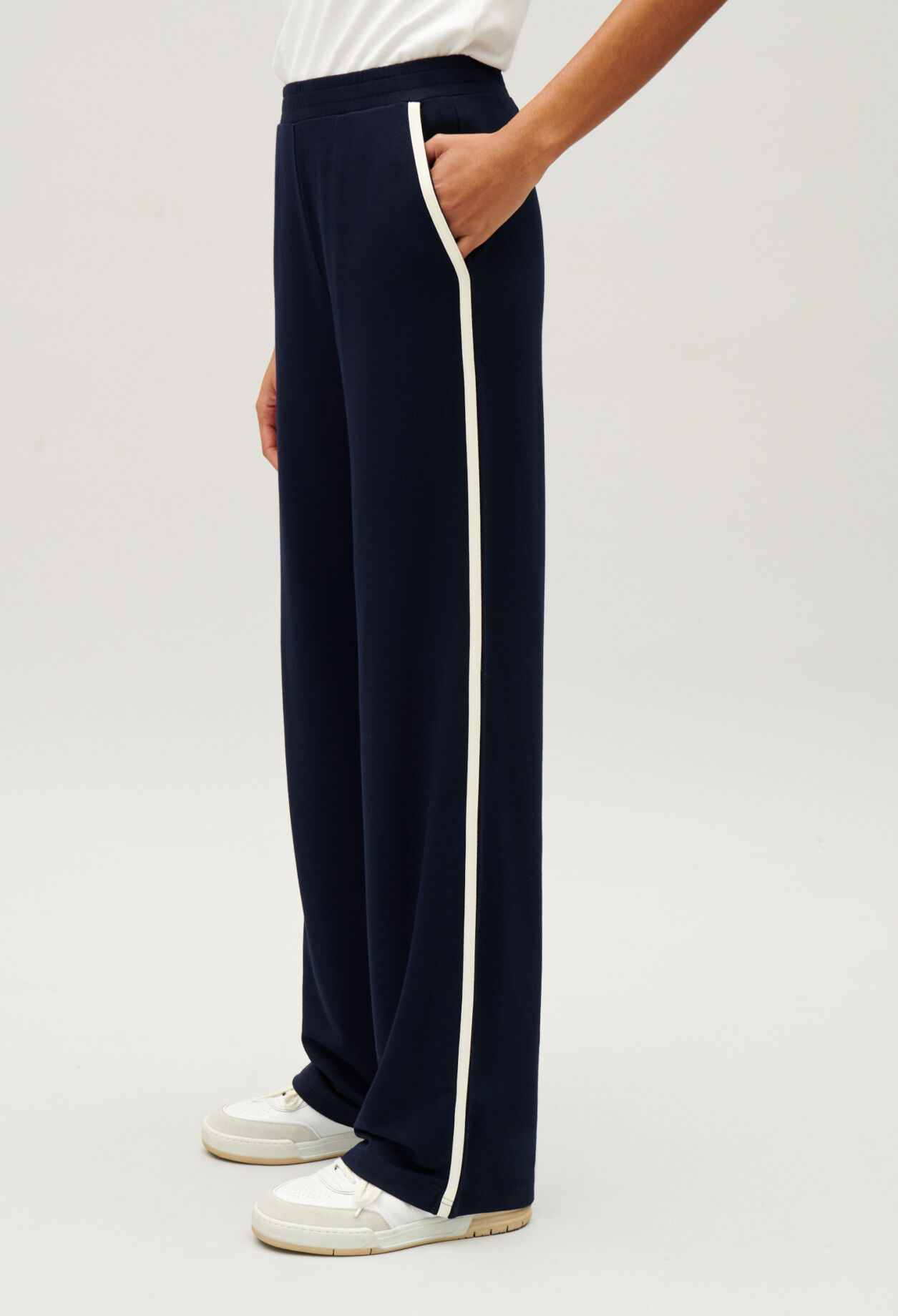 Pantalón de deporte azul marino