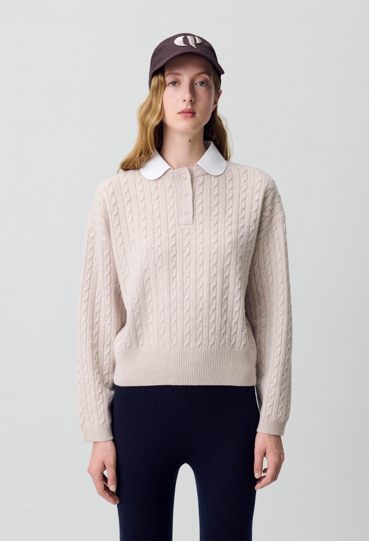 Jersey con cuello bebé.