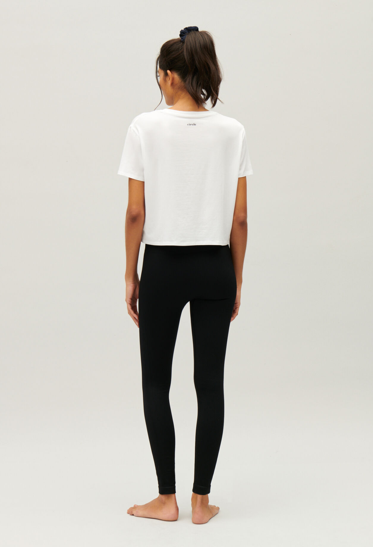 Camiseta corta Claudie x Circle