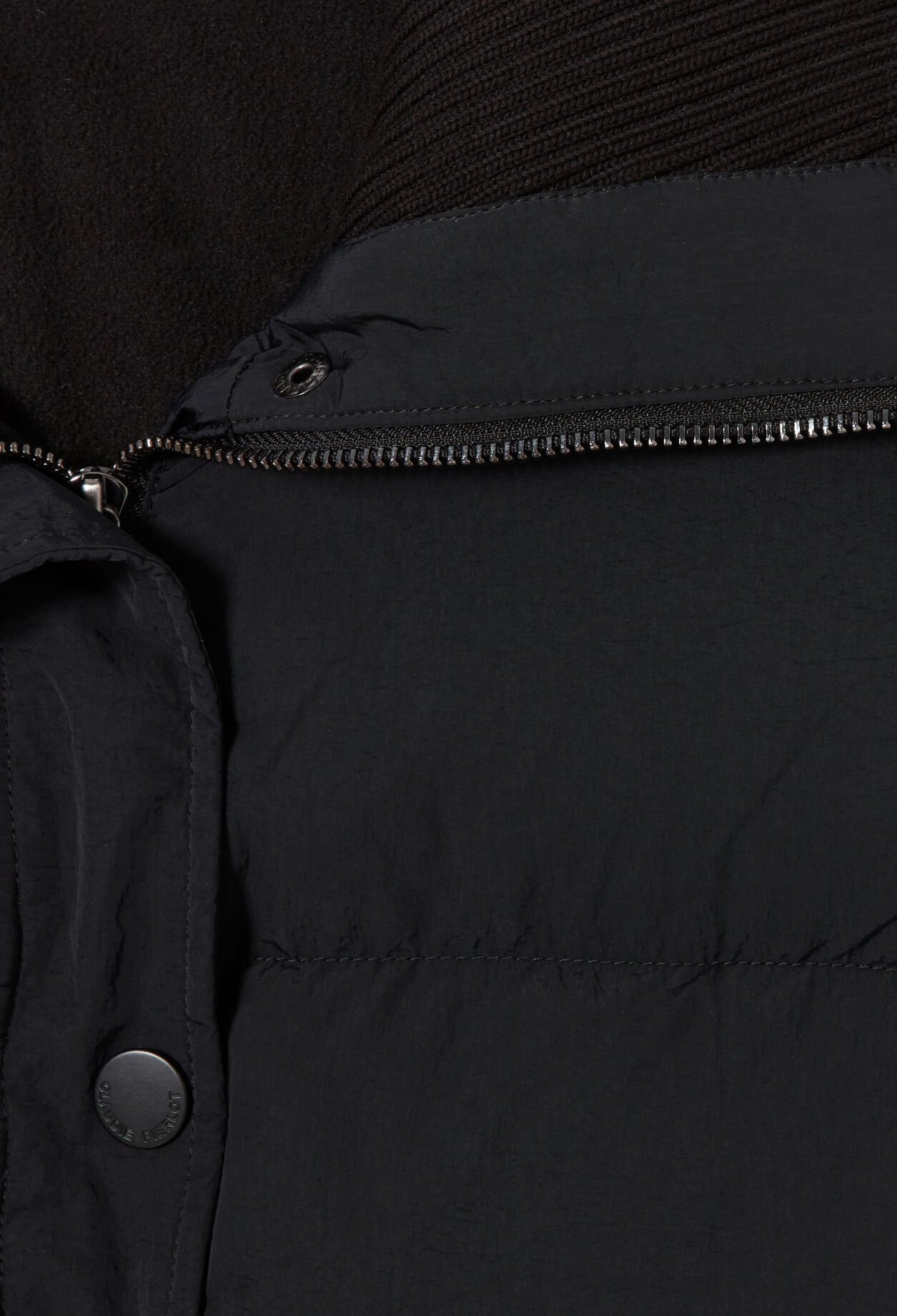 Chaqueta acolchada corta