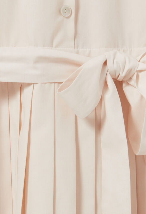 Vestido camisero con cinturón