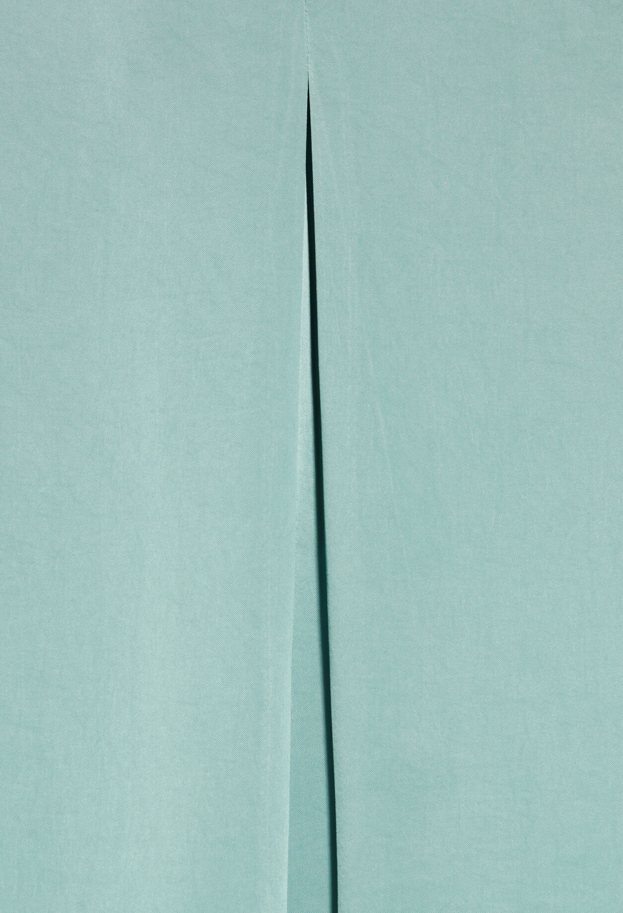 Vestido corto satinado verde agua