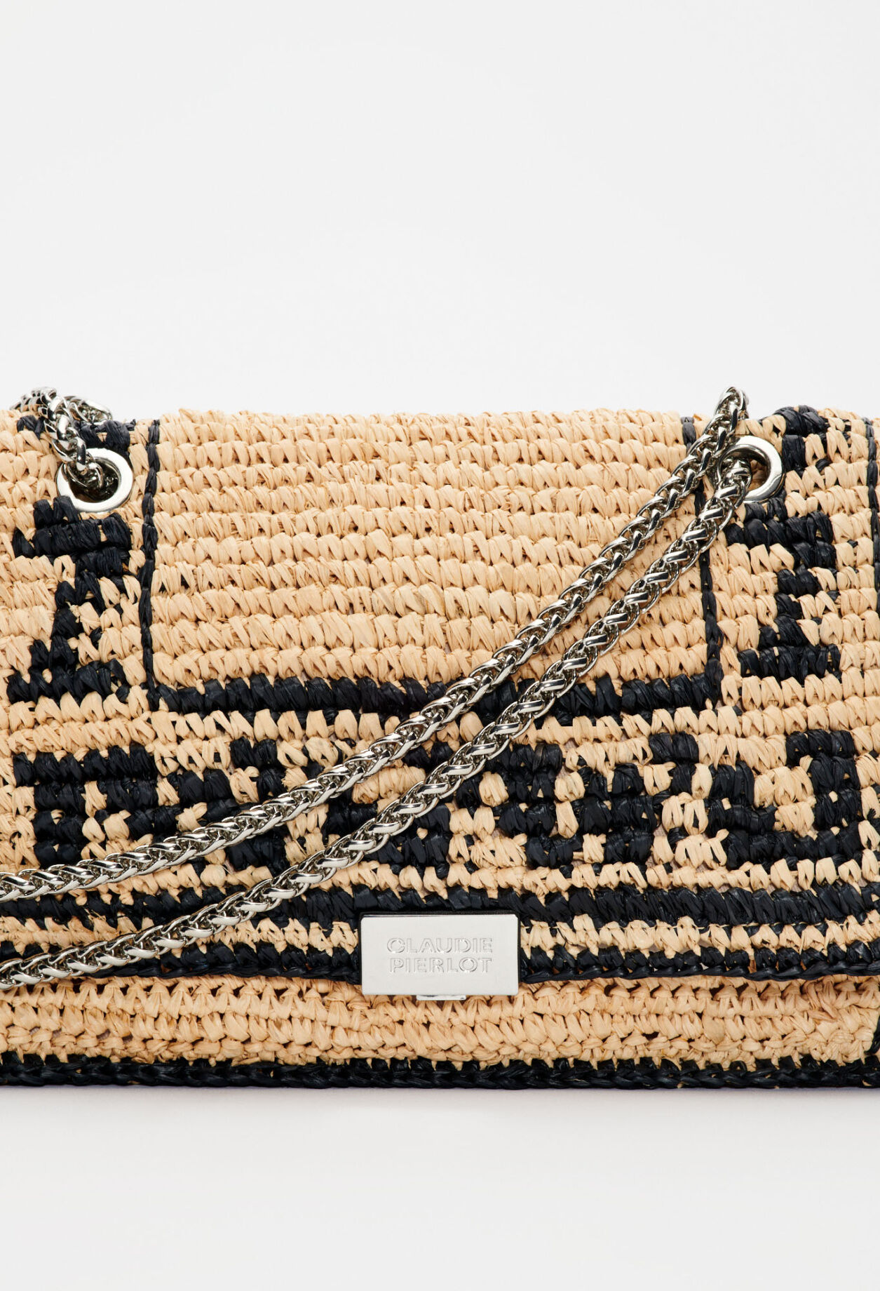 Bolso de mano con cadena