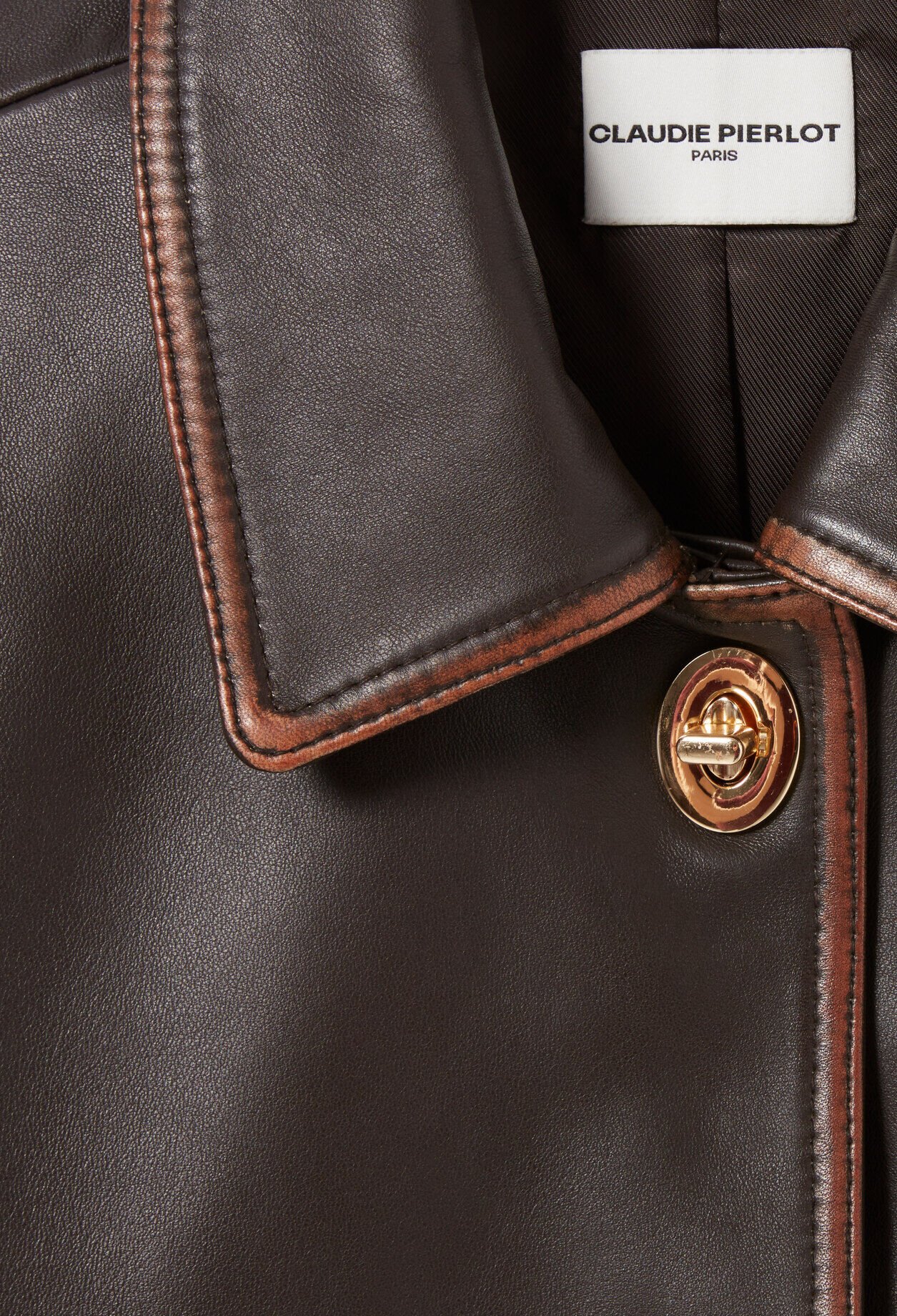 Chaqueta corta de cuero envejecido