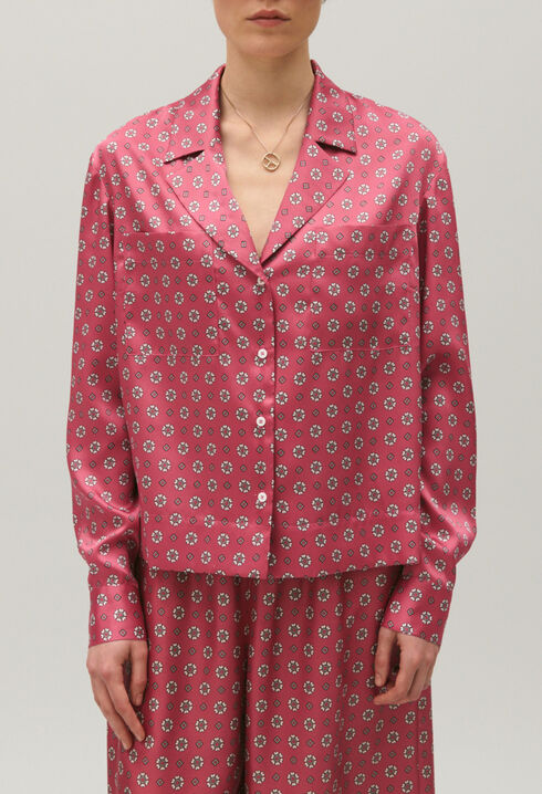 Camisa satinada con estampado