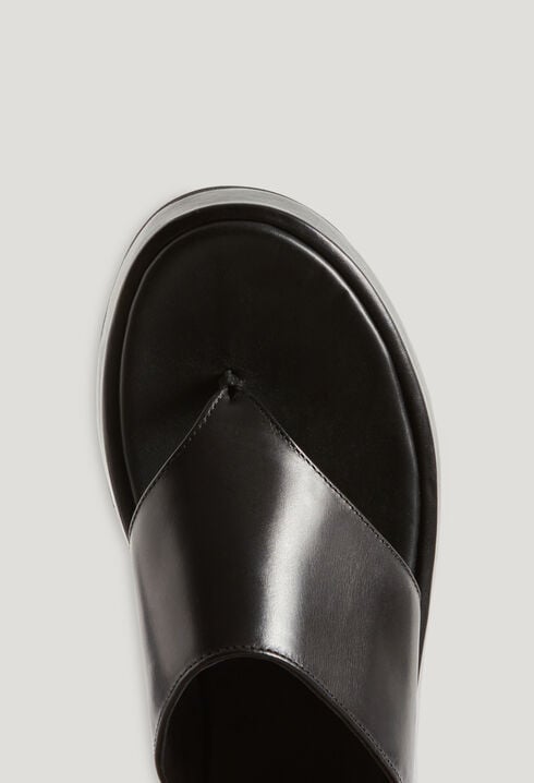 Sandalias piel negras