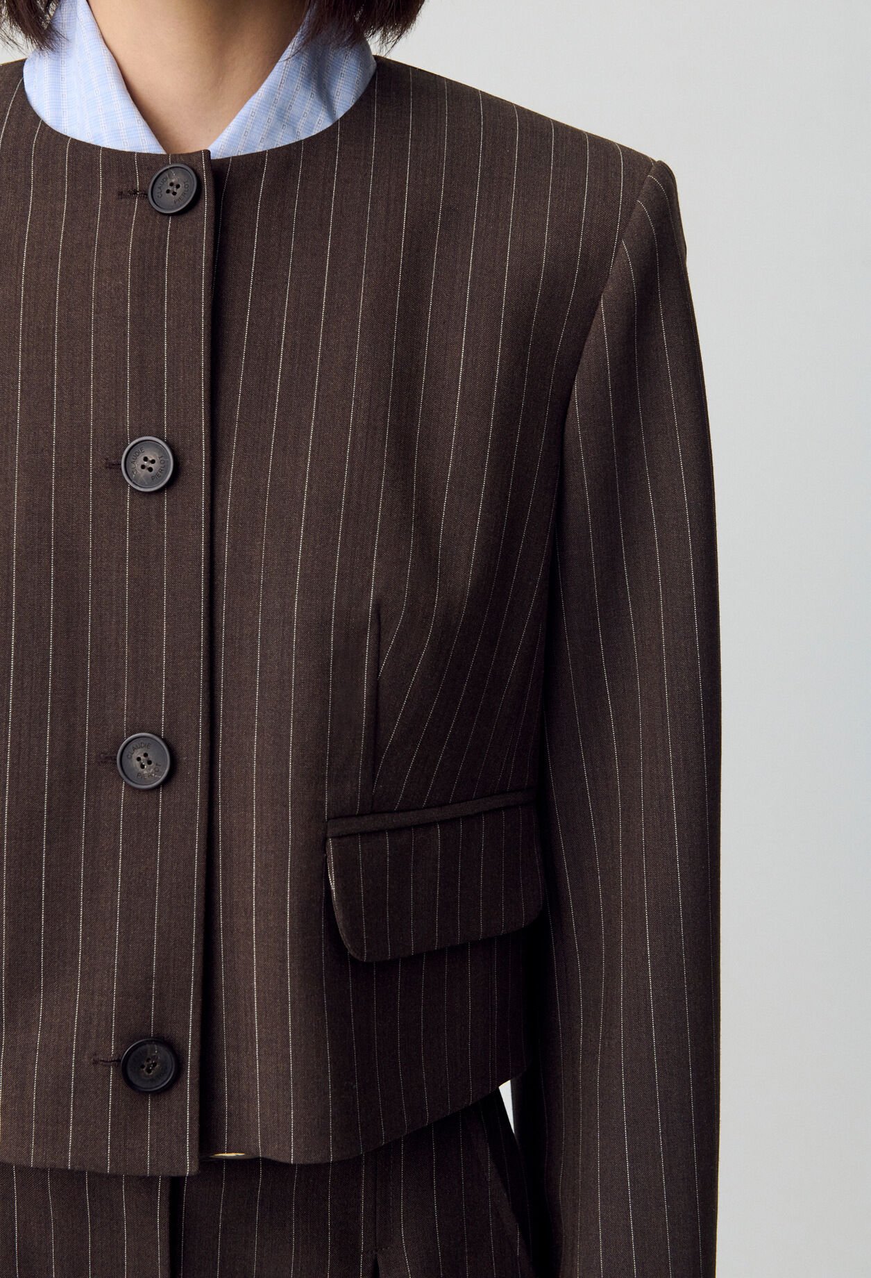 Chaqueta de corte recto y corto