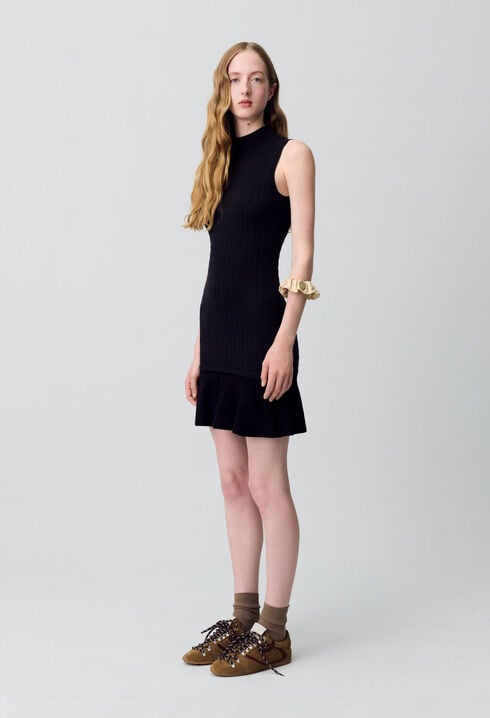 Vestido de punto con cuello alto