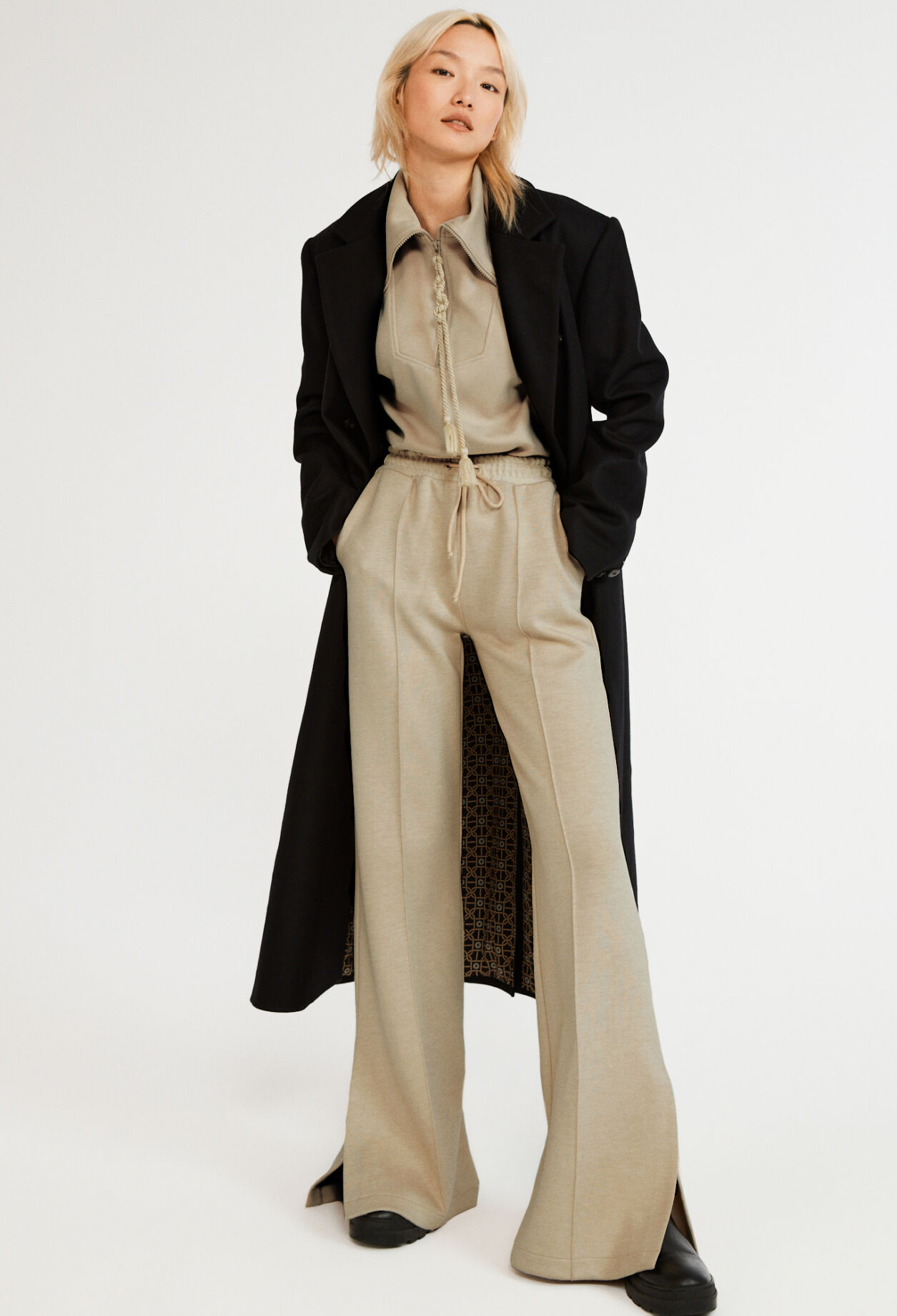 Pantalones acampanados