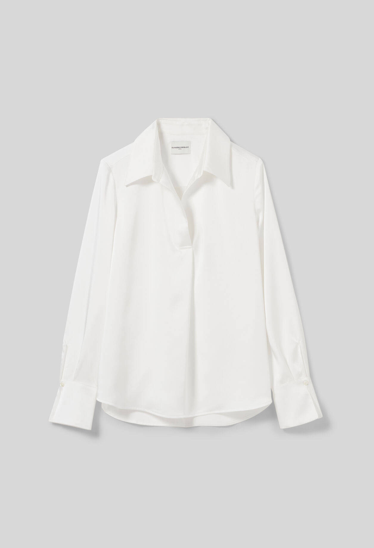 Blusa fluida clásica