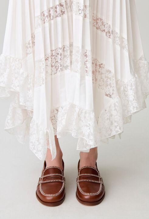 Falda plisada de flores