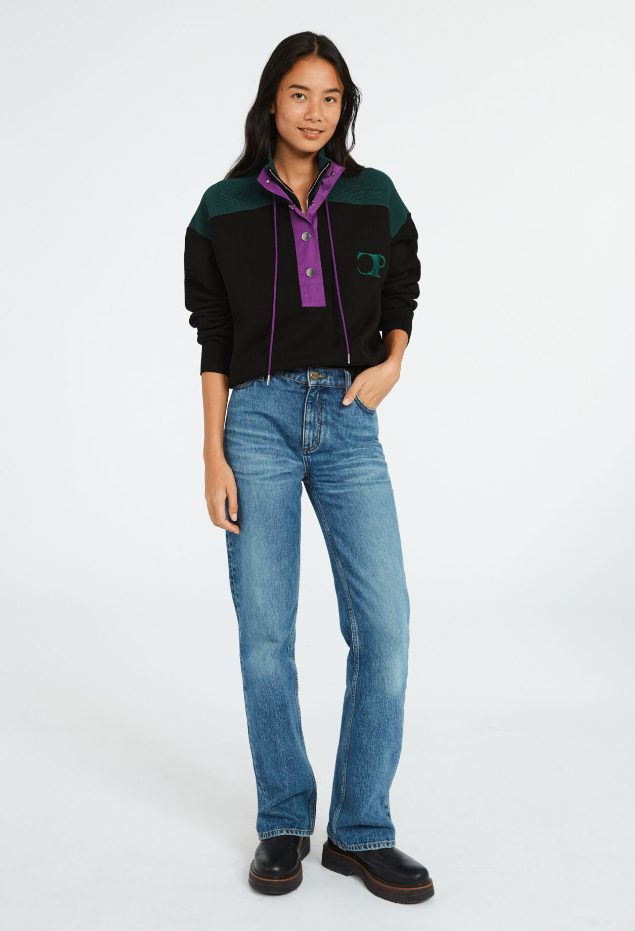 Sudadera de cuello alto abotonado