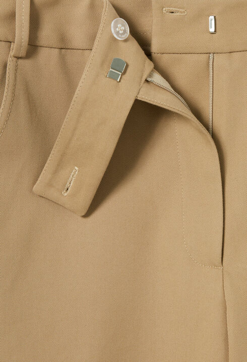 Pantalón cargo