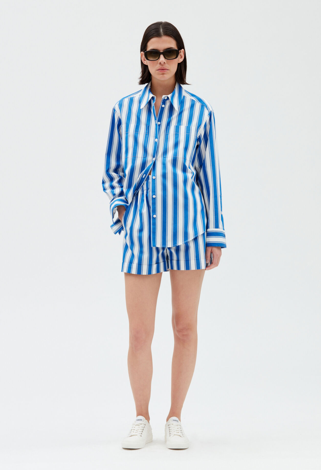 Camisa a rayas azul