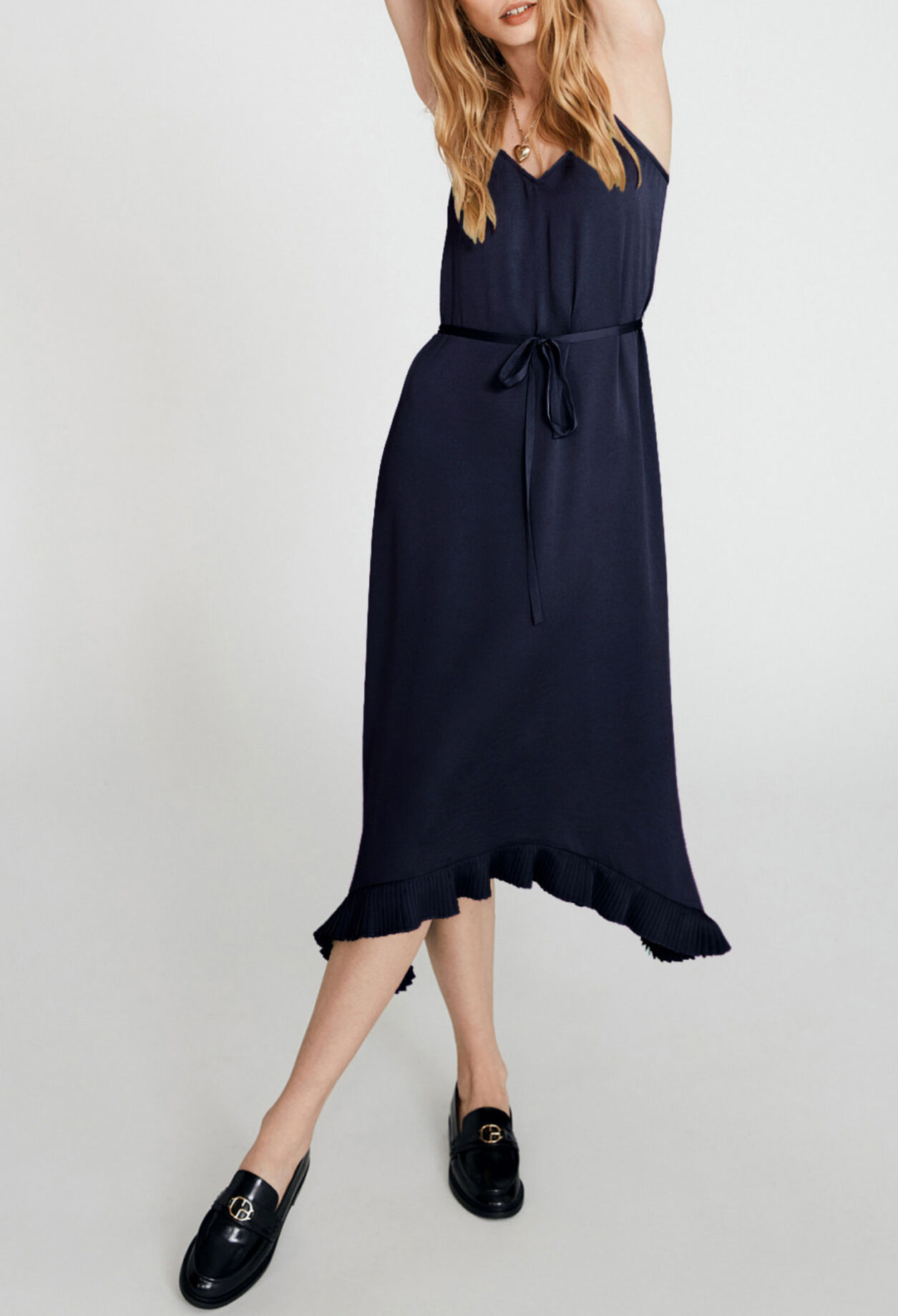 Vestido acampanado con tirantes