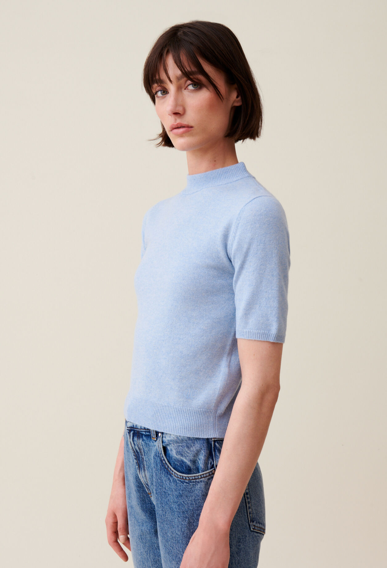 Jersey de lana cuello alto