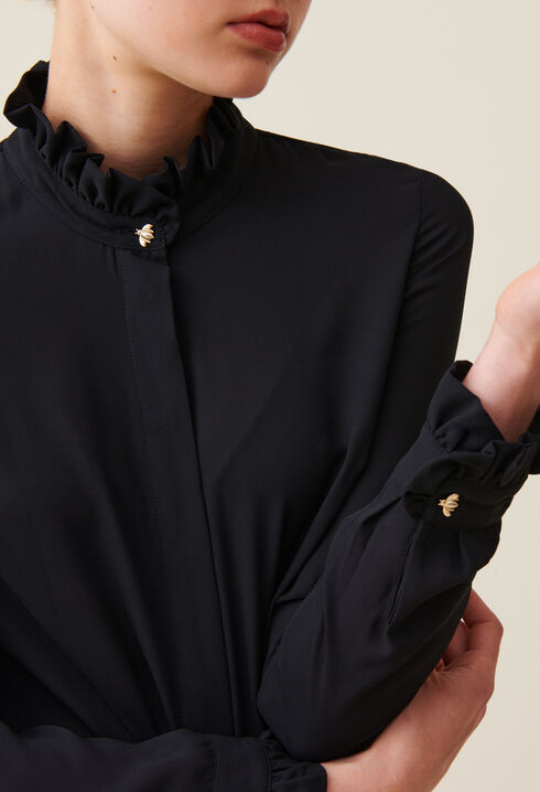 Camisa con cuello