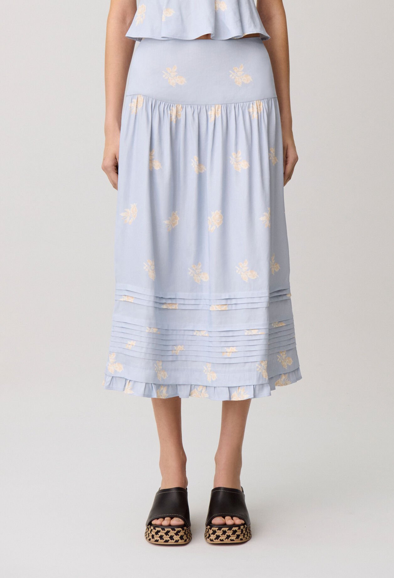 Falda midi de flores
