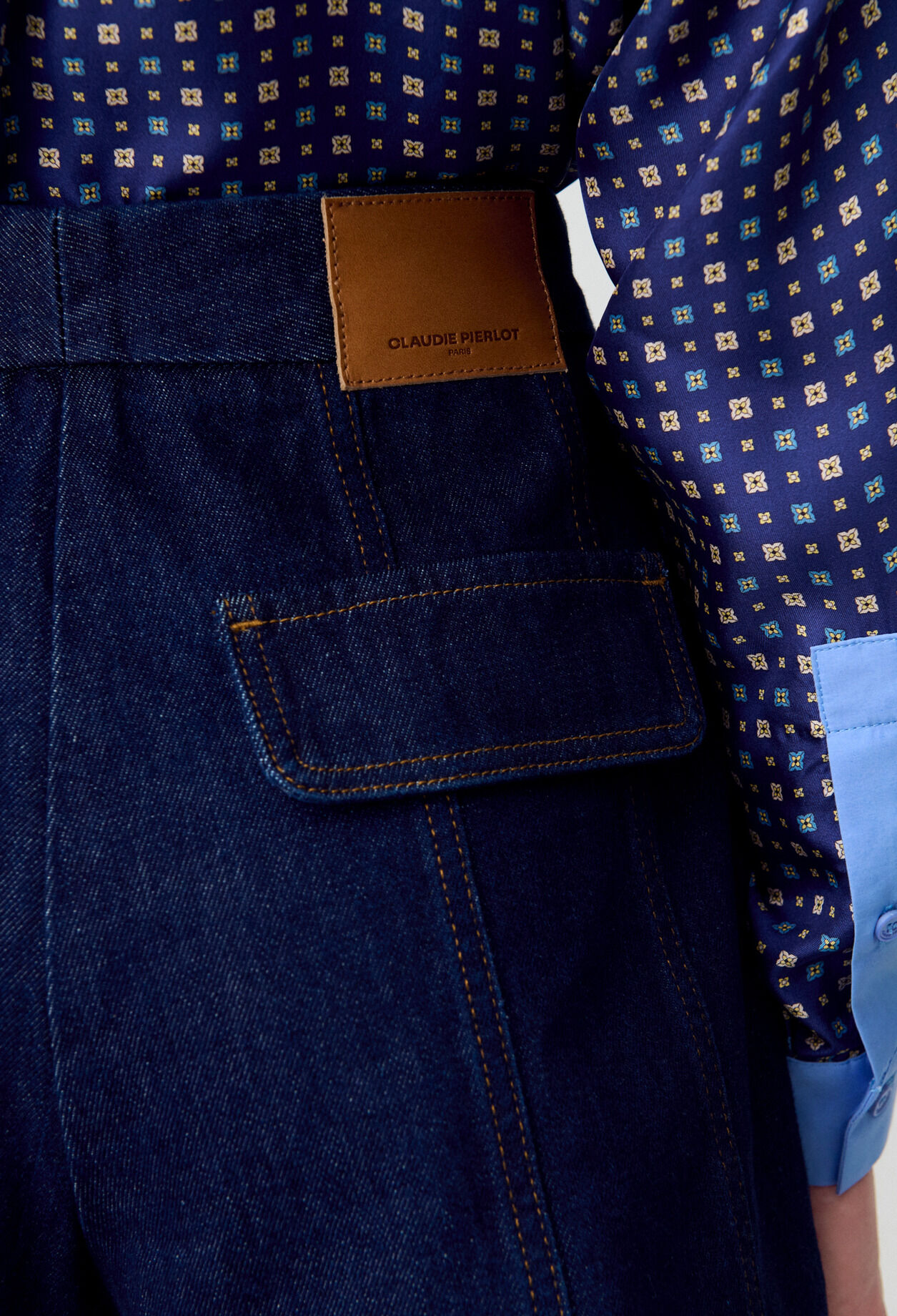 Short corto de denim bruto
