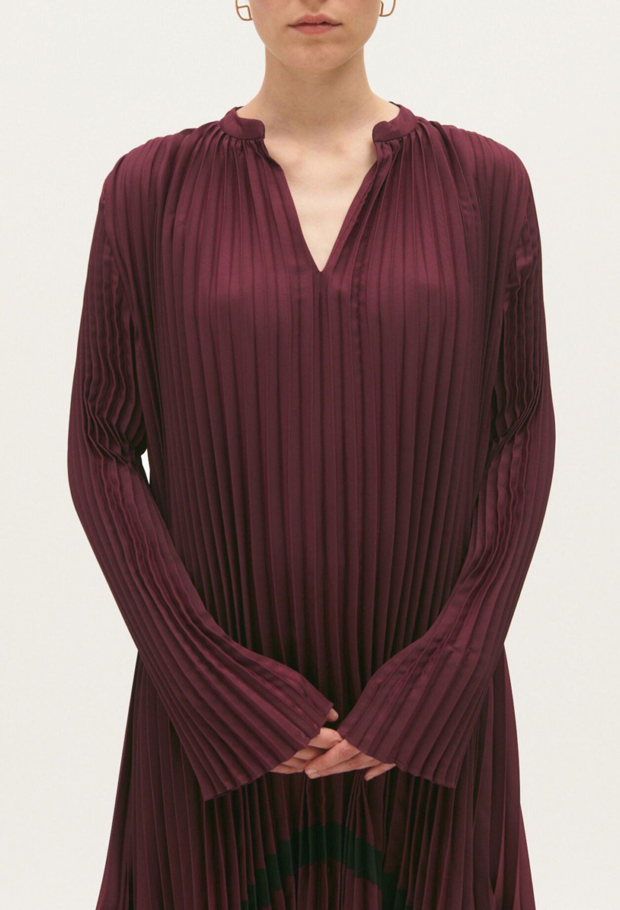 Vestido midi plisado