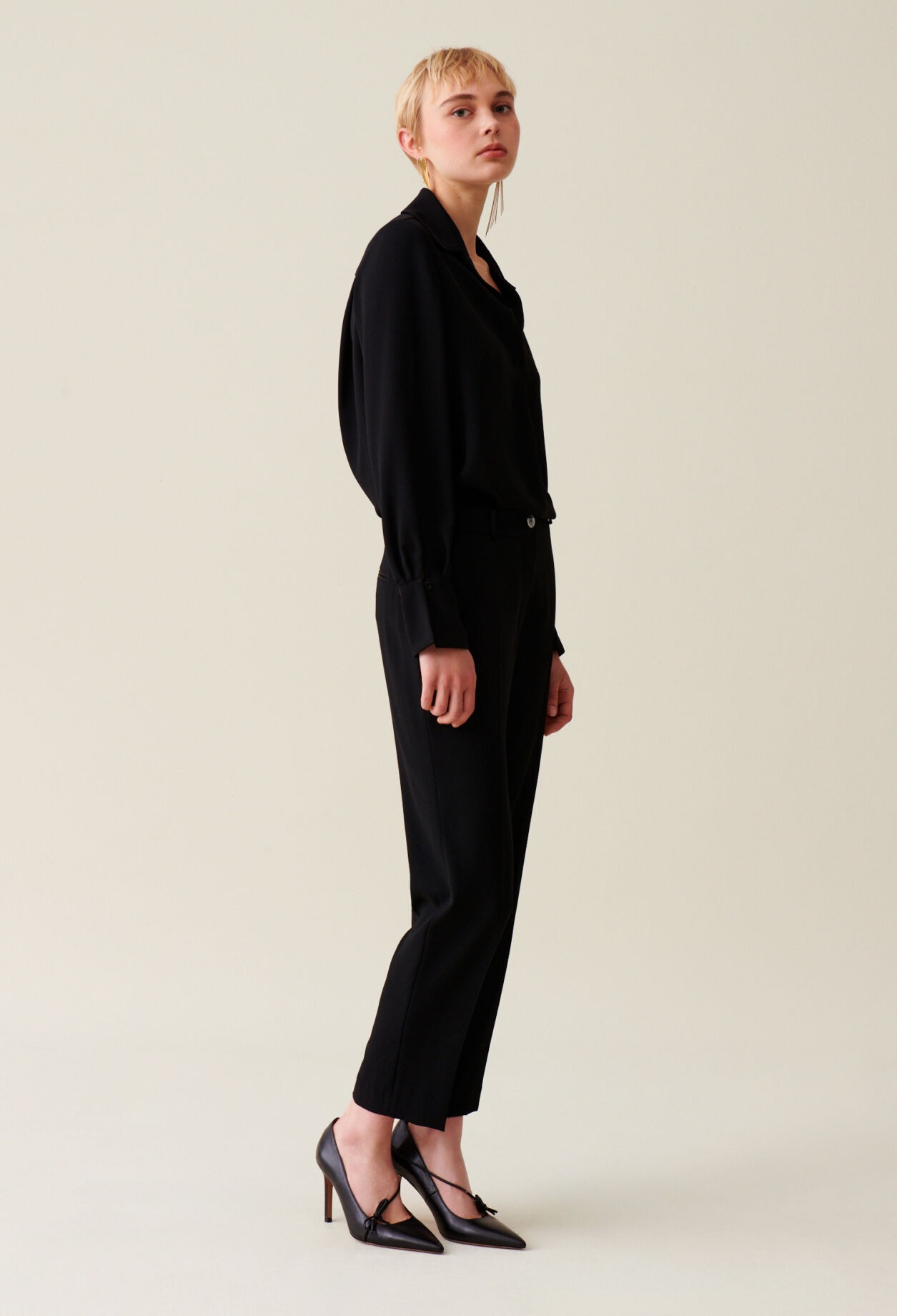 Blusa fluida negra 