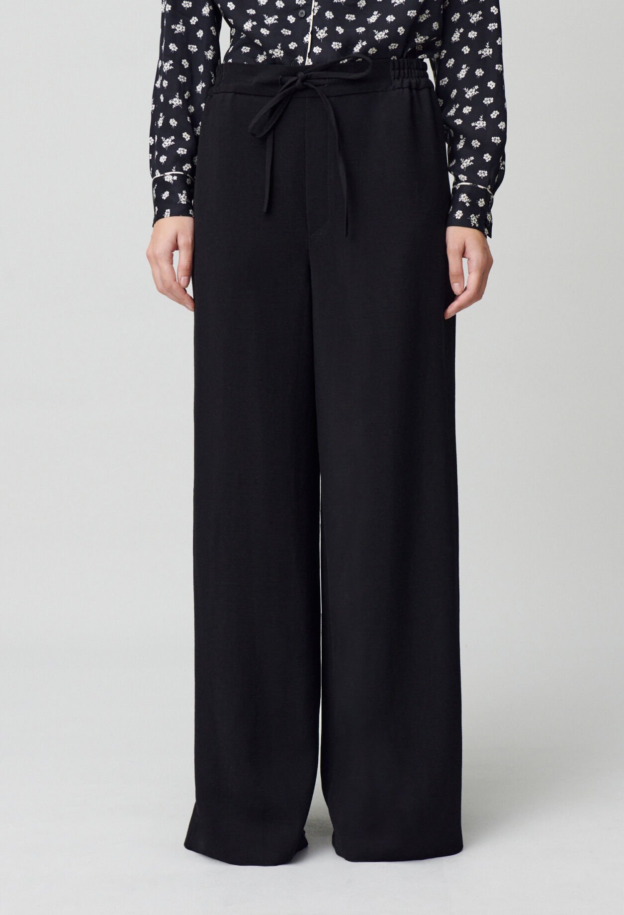 Pantalón fluido elástico