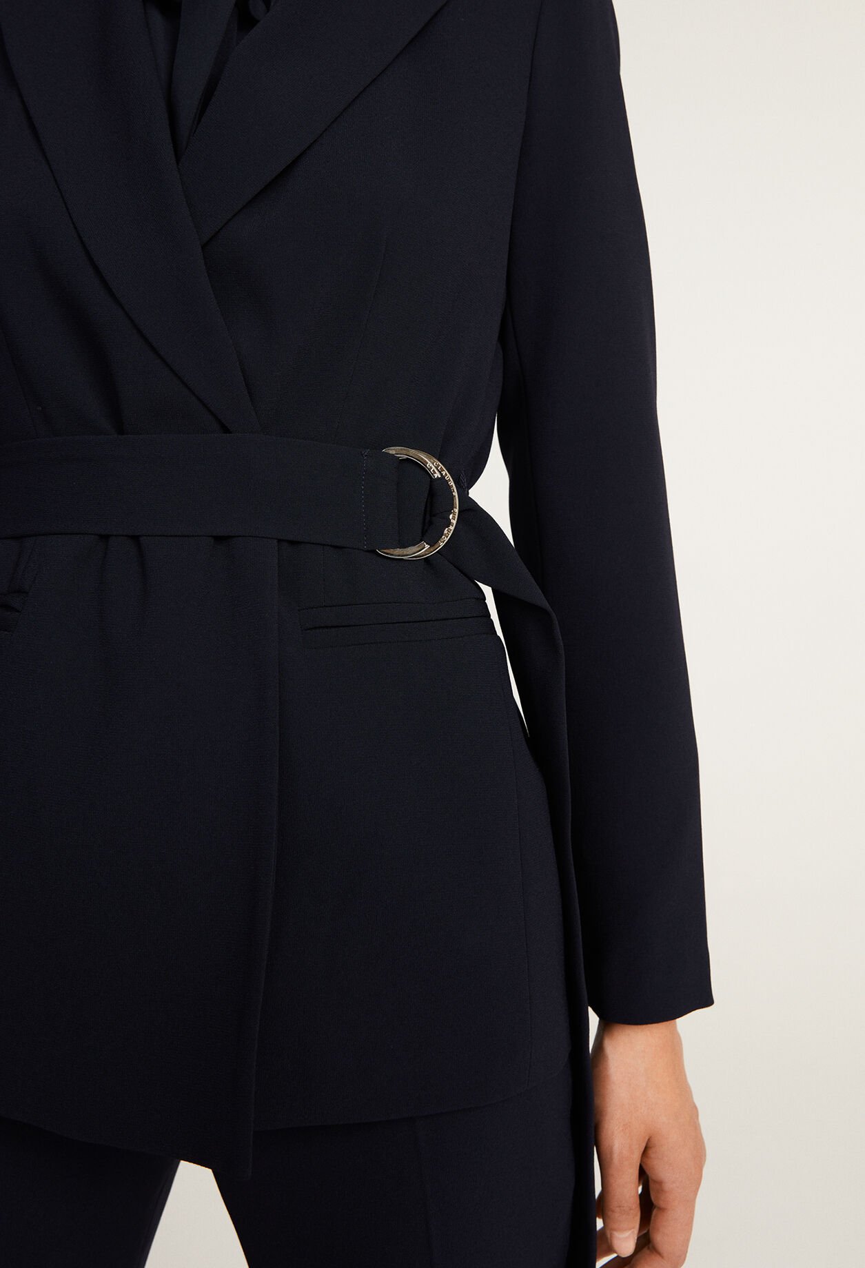 Chaqueta sastre lisa entallada