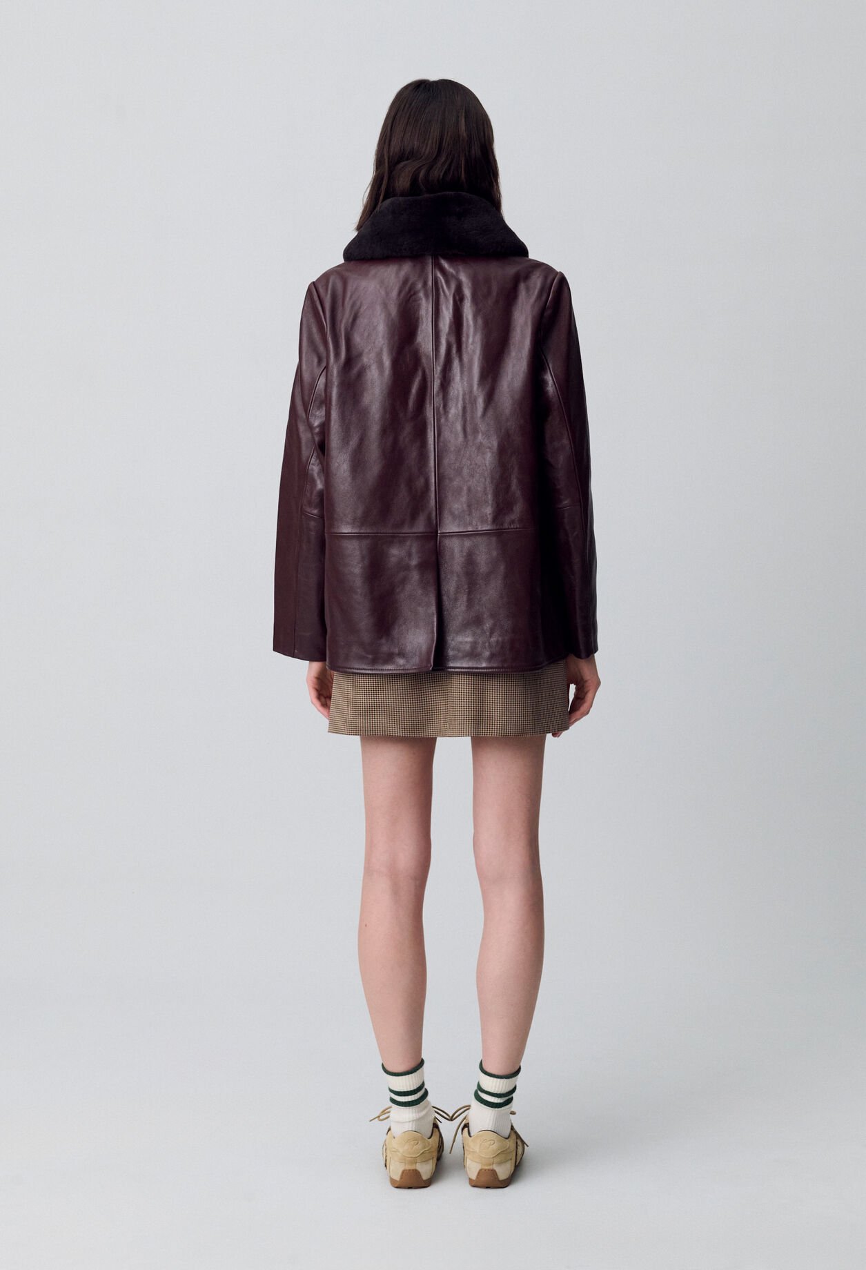 Chaqueta de cuero estilo oversize