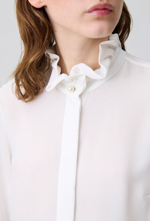 Camisa fluida cuello victoriano