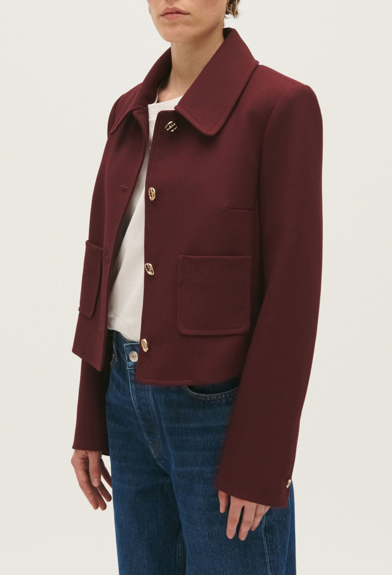 Chaqueta corta burdeos