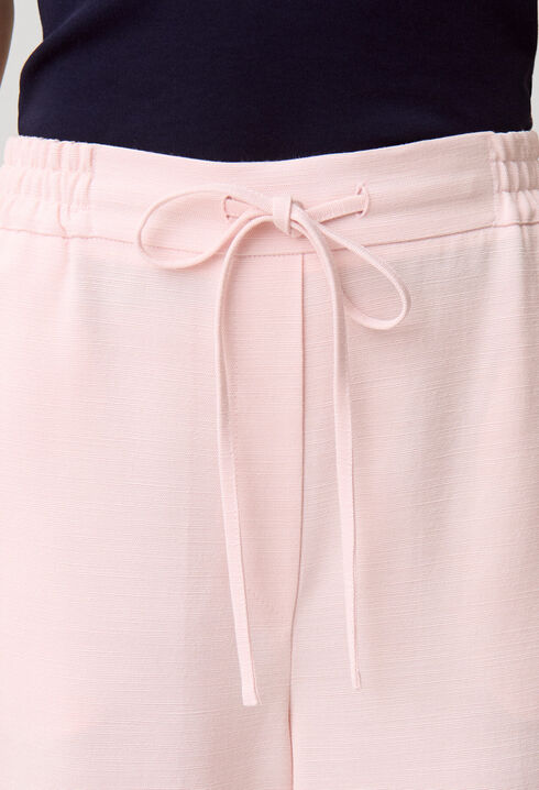Pantal&oacute;n ancho color crudo