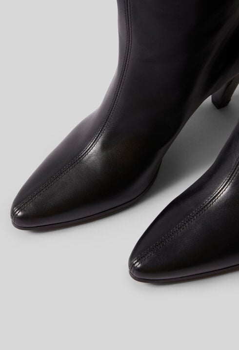 Botas altas de piel