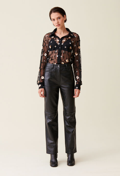 Blusa negra bordada transparente