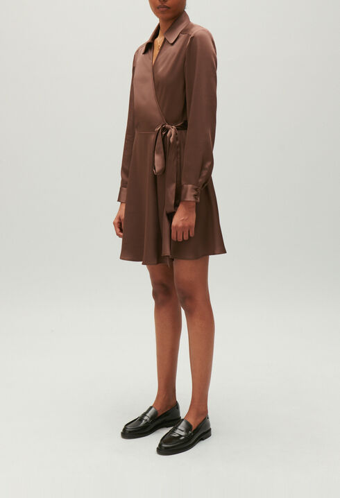Vestido corto fluido Rixie marr&oacute;n glac&eacute;