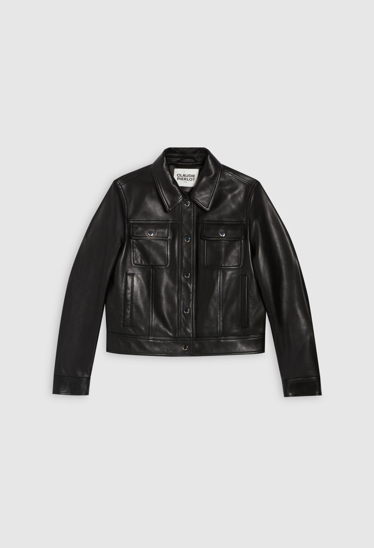 Chaqueta de piel en negro