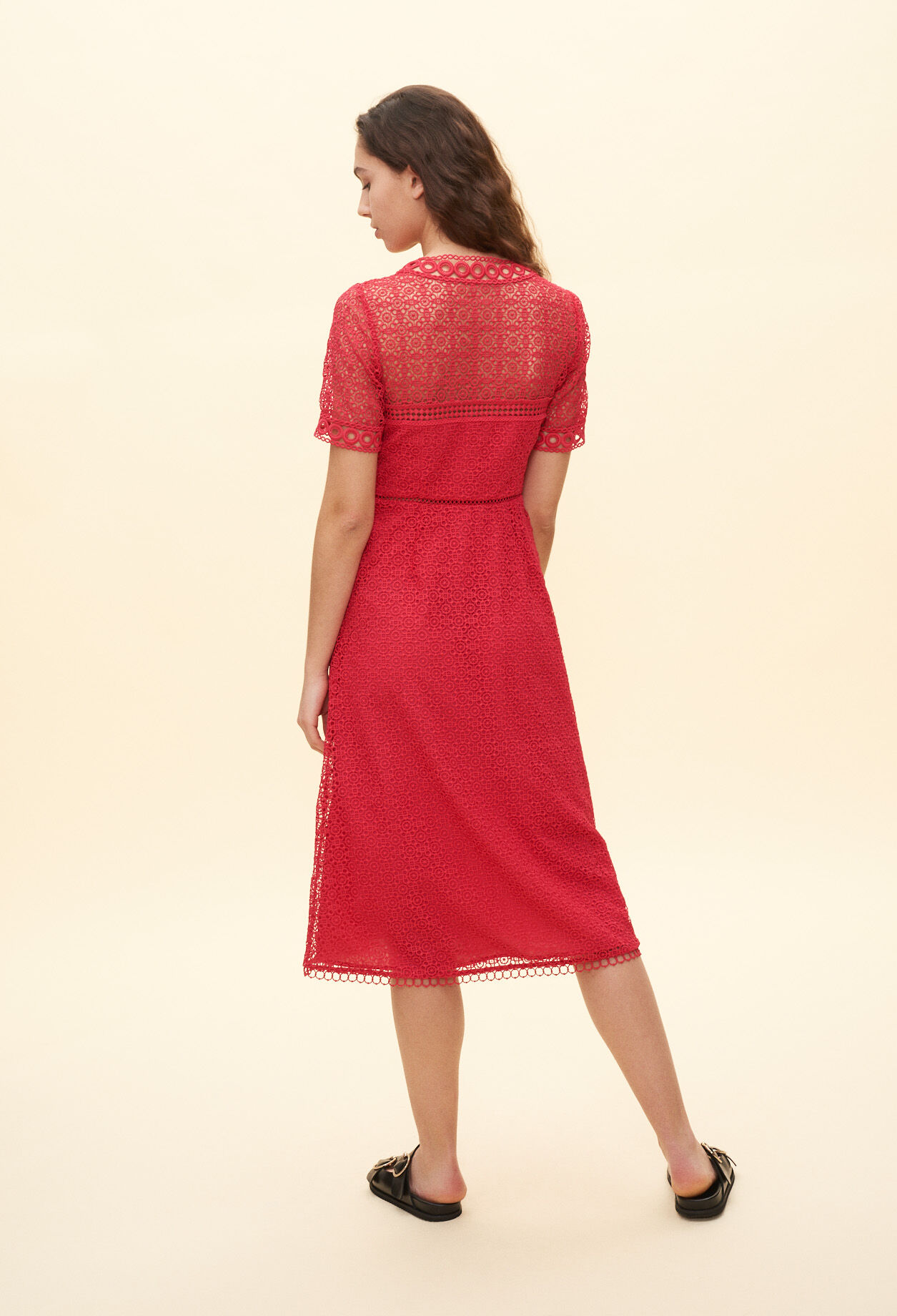Vestido largo de guipur rojo