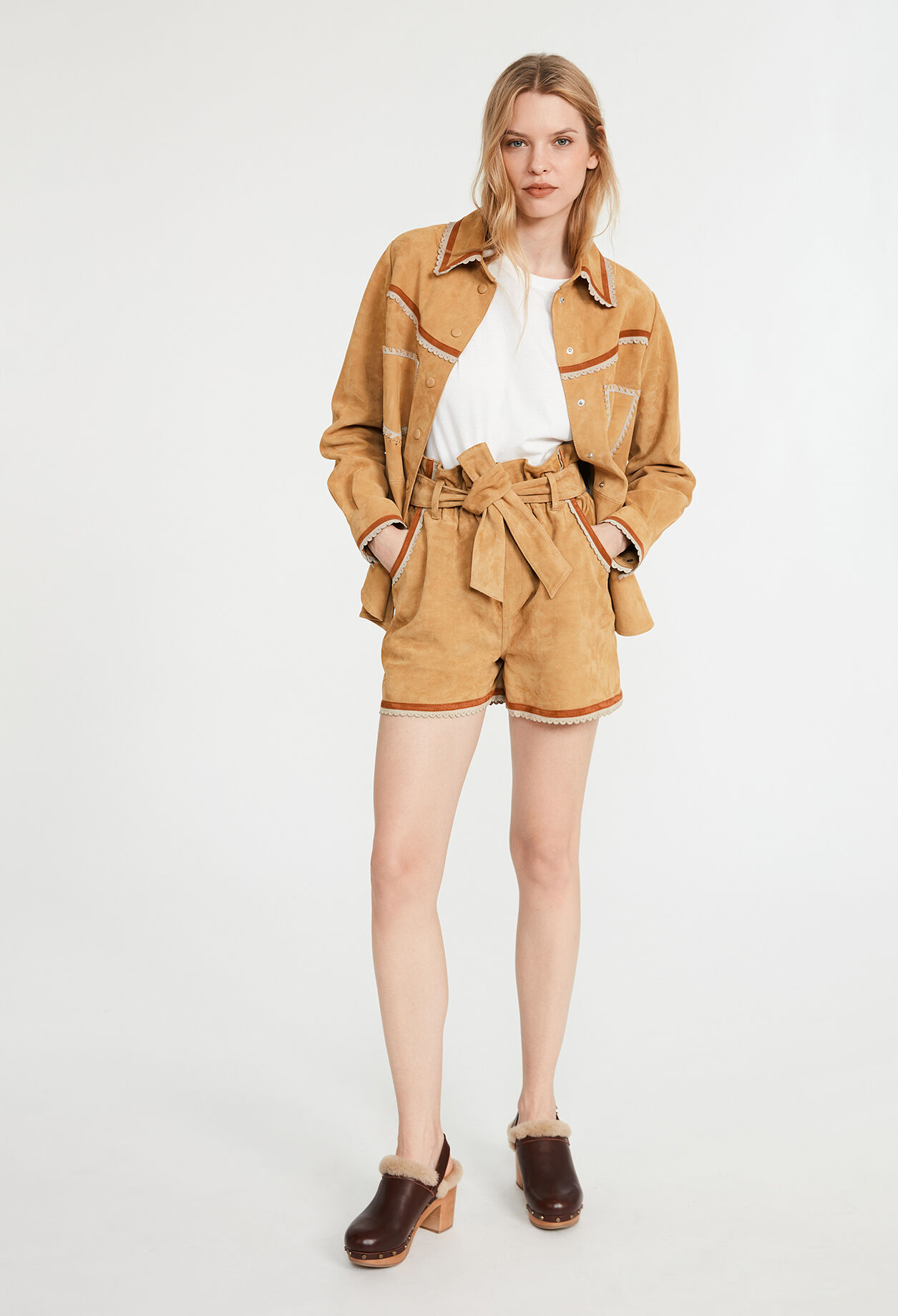Sobrecamisa de antelina 