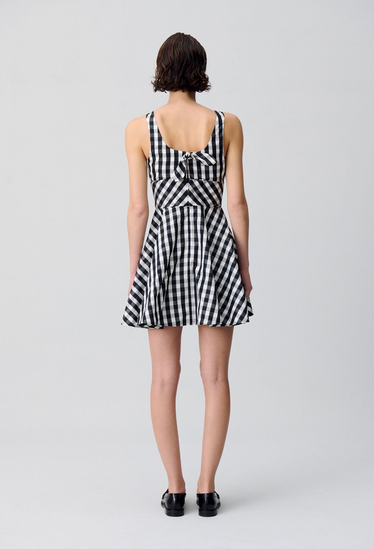 Vestido corto estilo skater