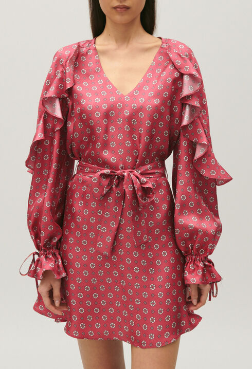 Vestido corto satinado con estampado