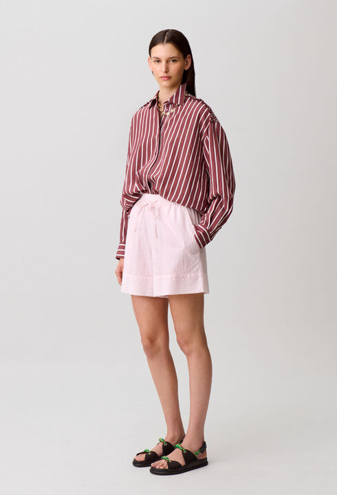 Short a rayas