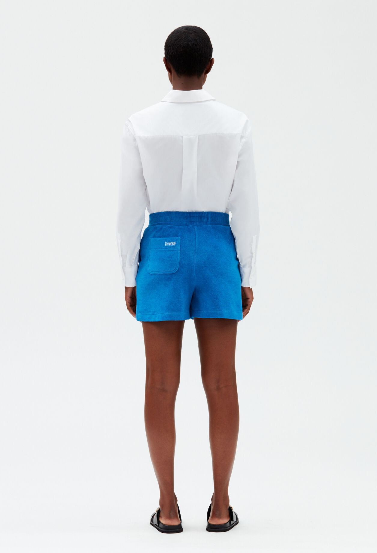 Pantalon corto de felpa azul
