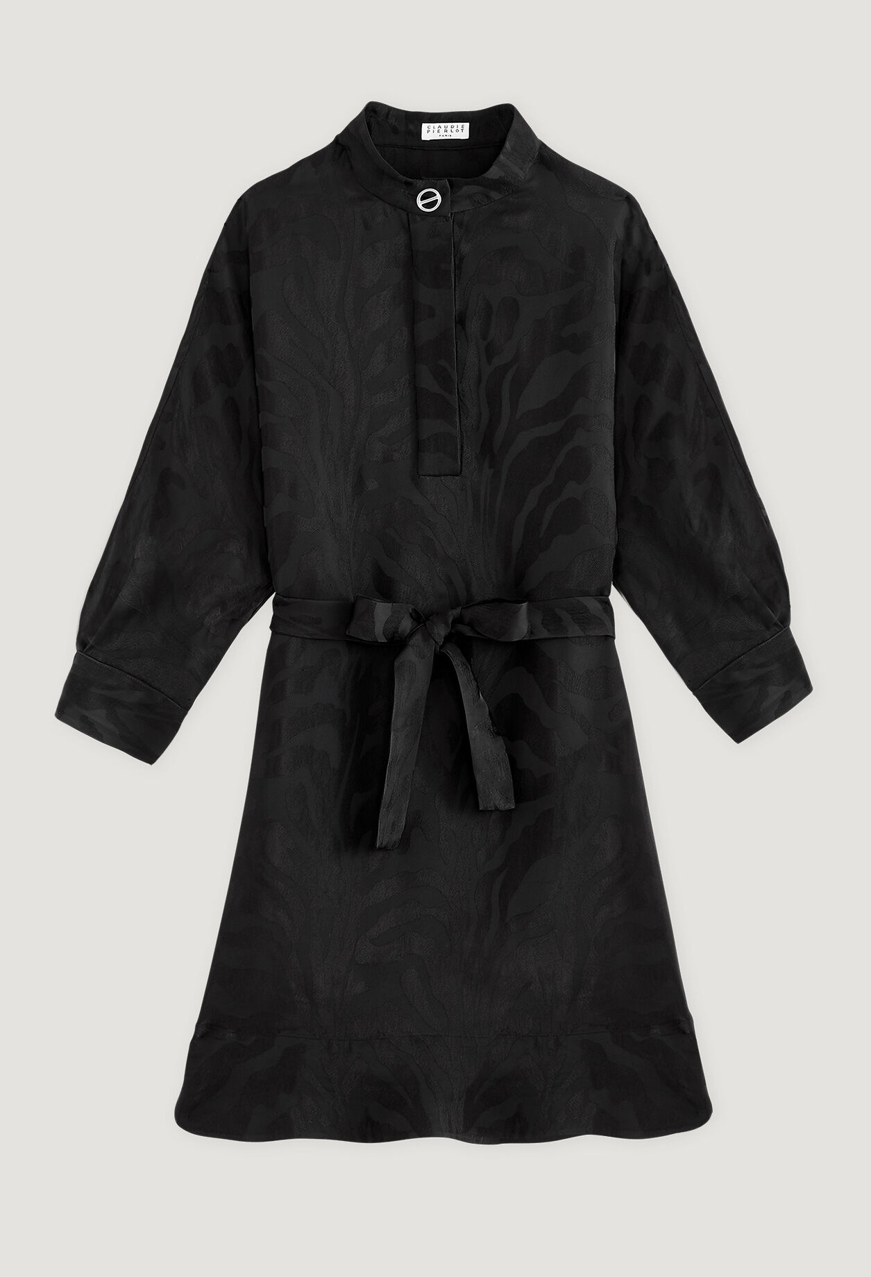 Vestido negro satinado
