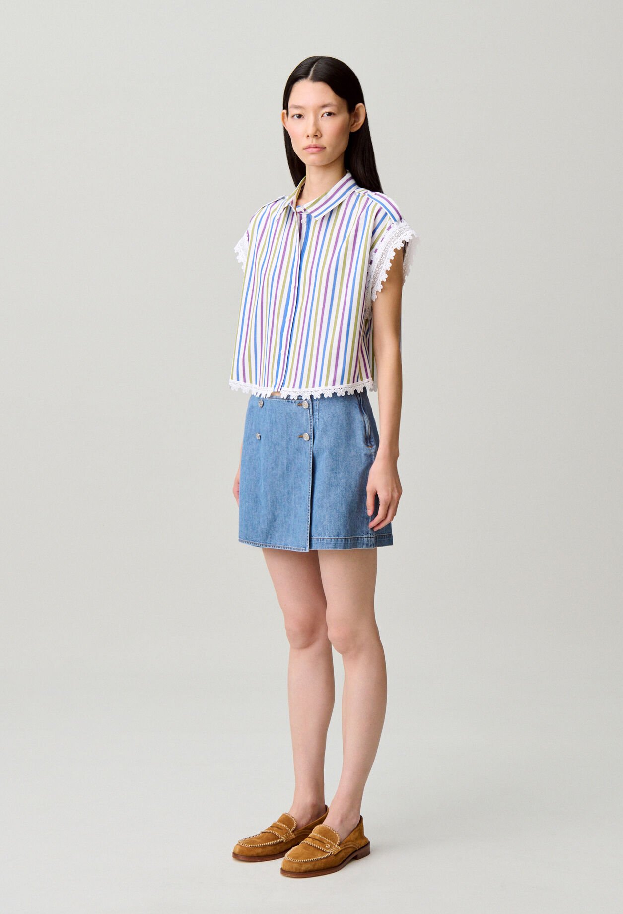 Camisa a rayas con encaje