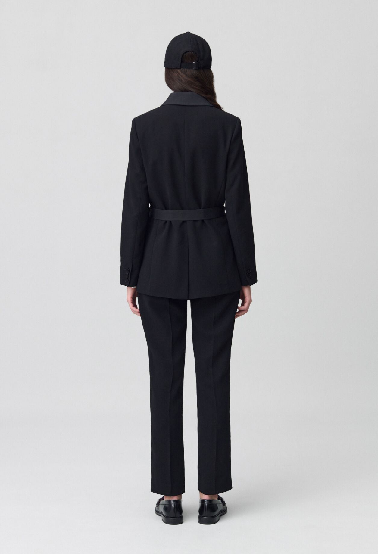 Chaqueta de traje con cinturón