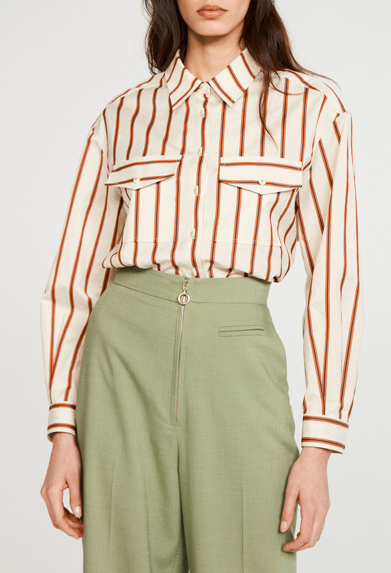 Camisa acampanada