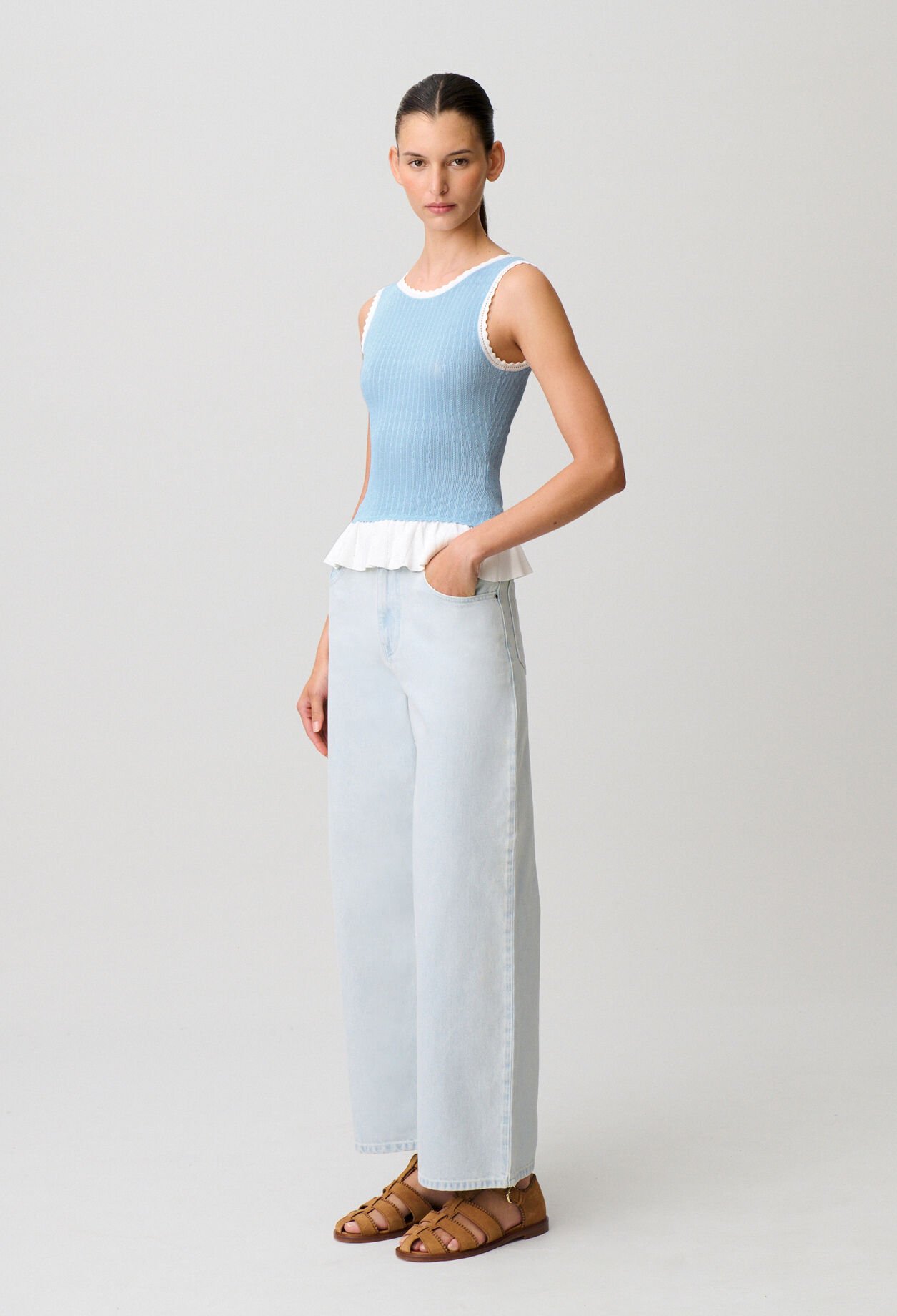 Top de punto cuello redondo